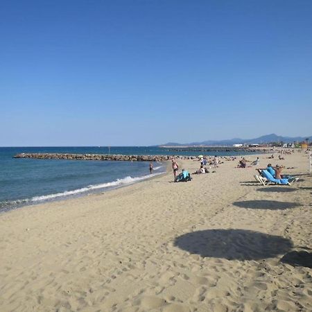 La Penate De Saint Cyp - Residence Les Fregates Vue Mer, Piscine Екстериор снимка